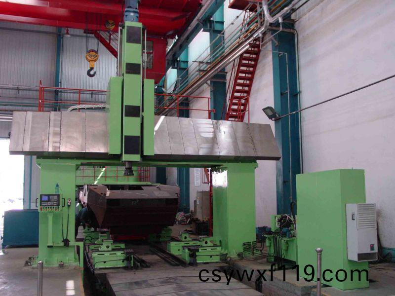 數控龍(long)門鏜(tang)銑牀