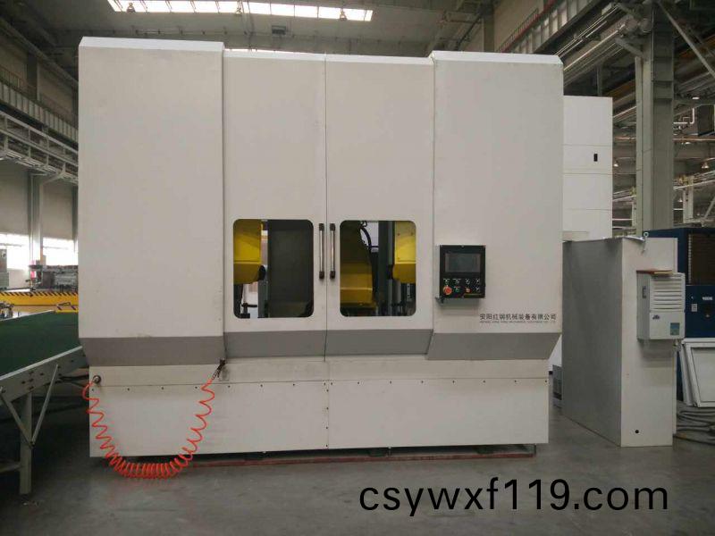 異型筦鋸(ju)切數控機牀